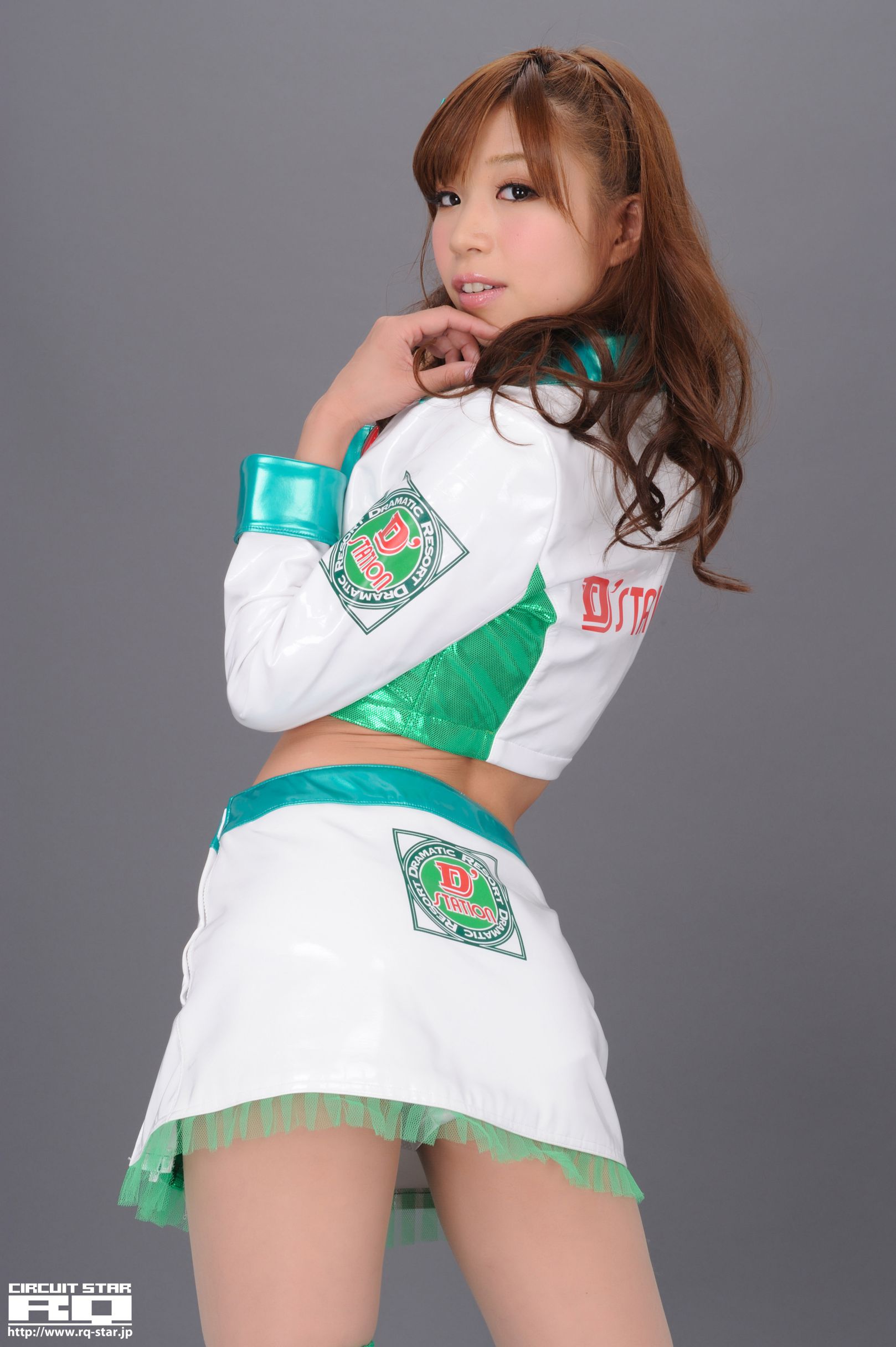 [RQ-STAR] NO.00546 Yuko Momokawa 桃川祐子 Race Queen 写真集